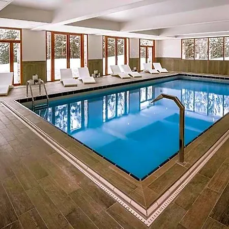 Le Pic Blanc Hotel 4*