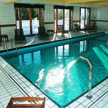 Le Pic Blanc 4* ألب دويز