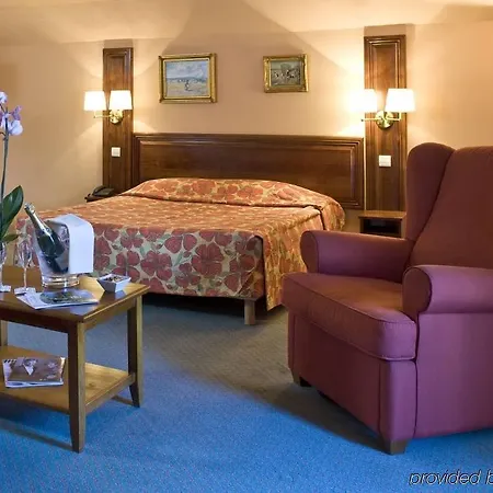 Hotel Le Pic Blanc 4*